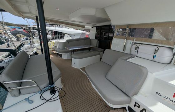 Fountaine Pajot New 44 Palomas
