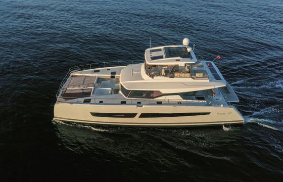 Fountaine Pajot Power 67 Ariva
