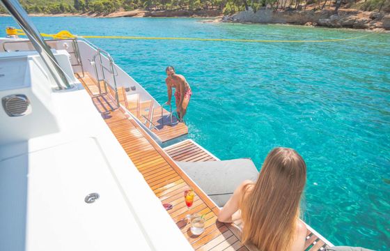 Fountaine Pajot Power 67 Elly