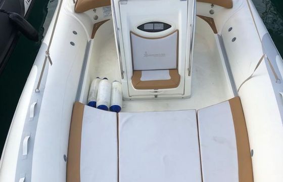 Gommomarine 860 Vulcano