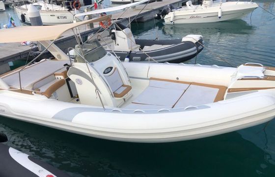 Gommomarine 860 Vulcano