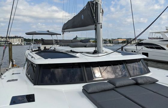 Fountaine Pajot Tanna 47 Dragonfly