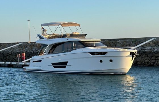 Greenline 45 Fly Hybrid Green Ocean 1