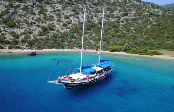 Gulet 104 Blue Cruise