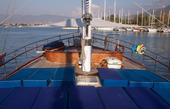 Gulet 82 Mavi Boncuk