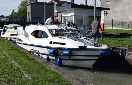 Haines Navig 34S 2