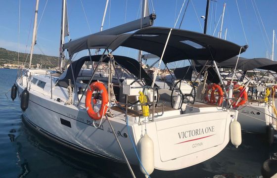 Hanse 455 Victoria One