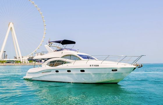 Gulf Craft Majesty 50F Yacht Alee