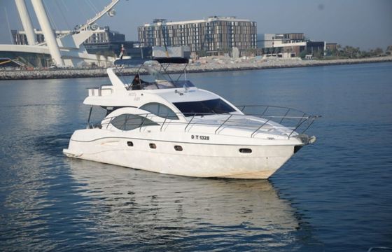 Gulf Craft Majesty 50F Yacht Alee