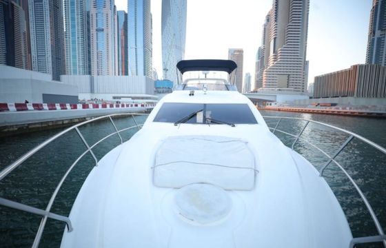 Gulf Craft Majesty 50F Yacht Alee