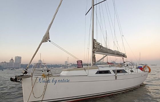 Hanse 325 Nauti by Nature