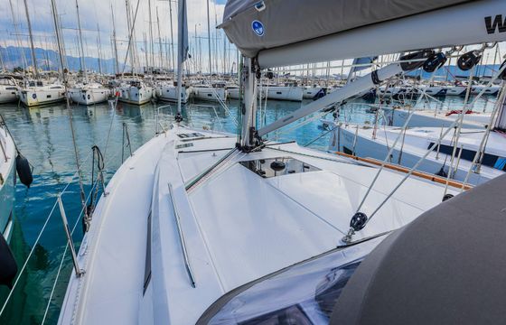 Hanse 410 Spark