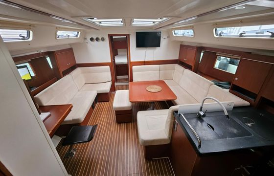 Hanse 548 Kamini
