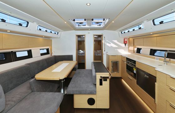 Hanse 510 Vivid