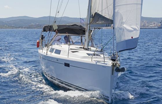 Hanse 415 Deep Blue
