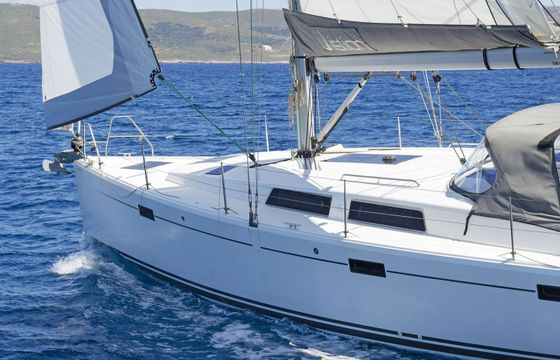 Hanse 415 Deep Blue