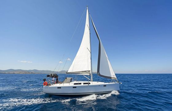 Hanse 415 Deep Blue