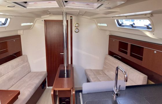 Hanse 345 Sofun 2