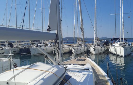 Hanse 458 Amarena