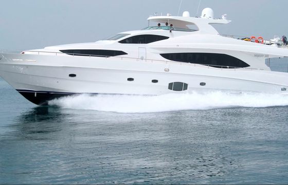 Gulf Craft Majesty 101 Royal