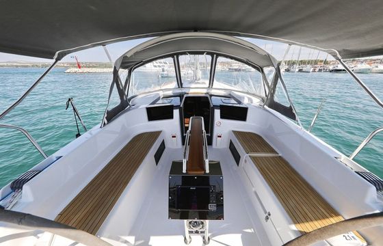 Hanse 388 Chablis