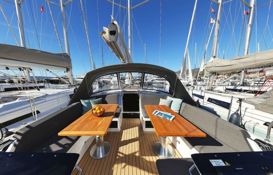 Hanse 460 Blondie