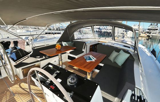 Hanse 460 Blondie