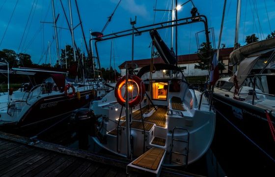 Hornet 29 Noel