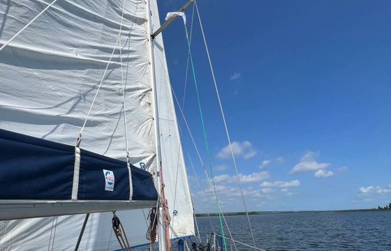 Hunter 28.5 Quest