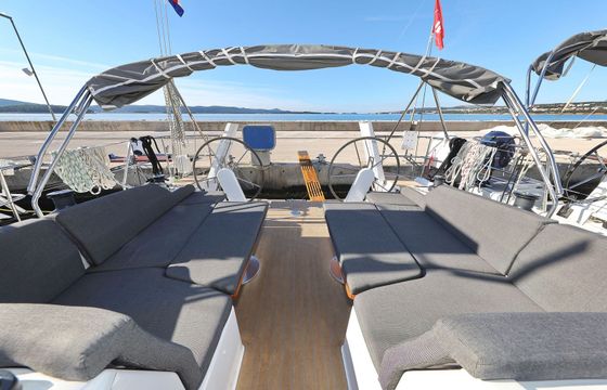 Hanse 410 Bela
