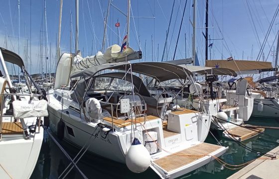 Hanse 458 One Life
