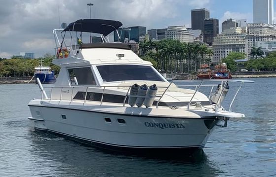 Intermarine 32 Conquista
