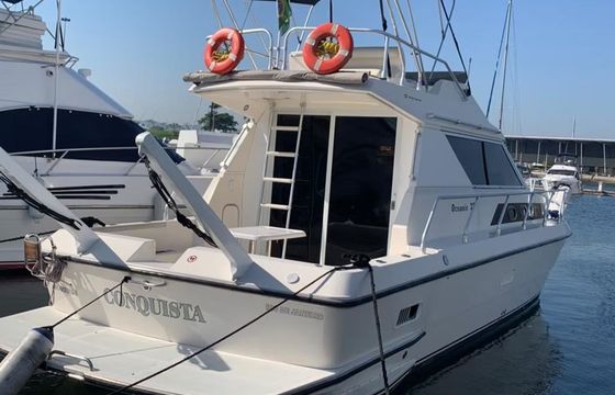Intermarine 32 Conquista