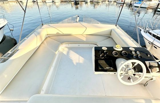 Intermarine 440 Vetor Vegas 5