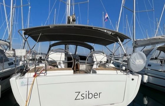 Hanse 455 Zsiber