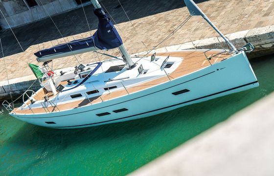 Italia Yachts 13.98 Mira