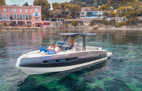 Invictus GT 280 Fetiche