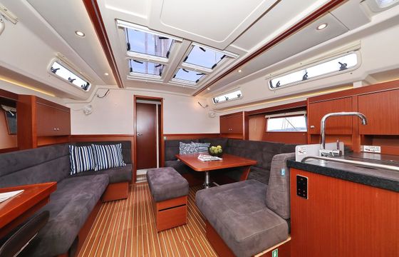 Hanse 455 Bare Necessities
