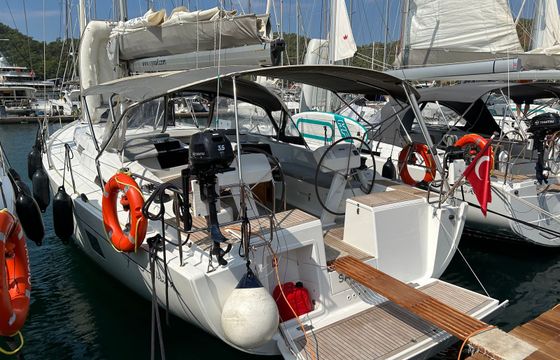 Hanse 458 Sarisu