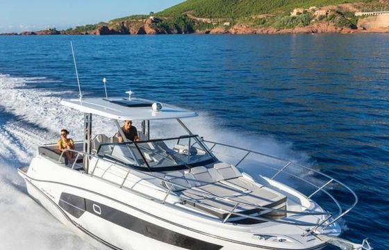 Jeanneau Cap Camarat 10.5 WA Mammouth