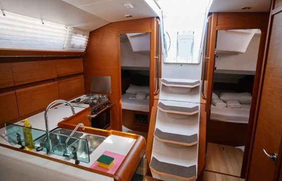 Jeanneau 449 Marica