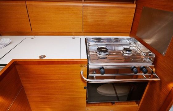Jeanneau 449 Marica