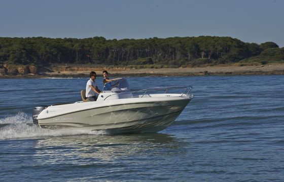 Jeanneau Cap Camarat 5.5 CC Aitxe Motor