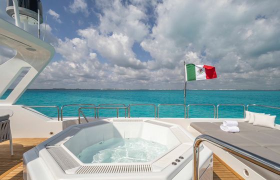Heesen 115 Avalon
