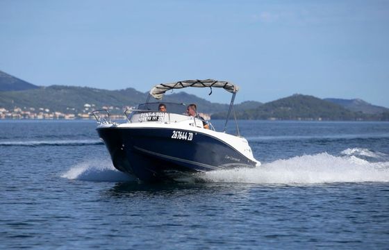 Jeanneau Cap Camarat 6.5 WA 21