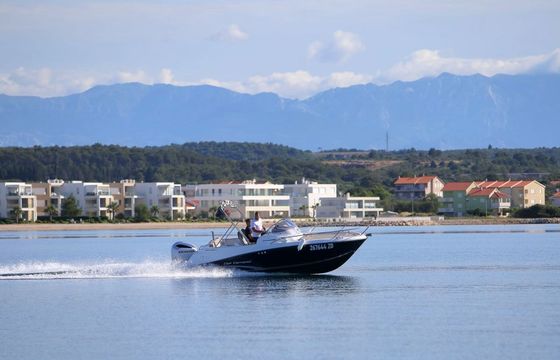 Jeanneau Cap Camarat 6.5 WA 21