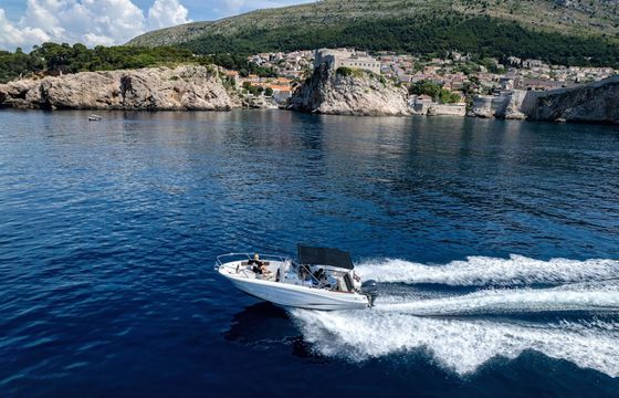 Jeanneau Cap Camarat 7.5 CC 20