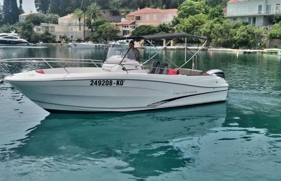 Jeanneau Cap Camarat 7.5 CC 20
