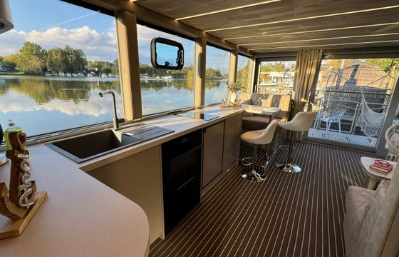 Houseboat Luxboot Elisa
