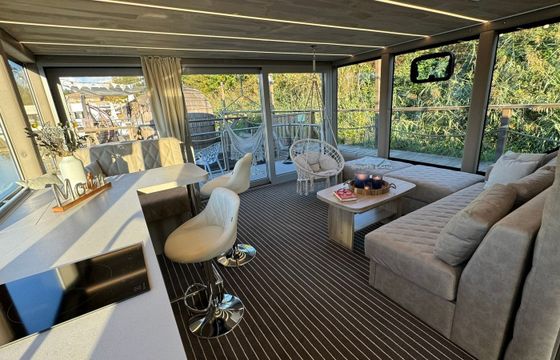 Houseboat Luxboot Elisa